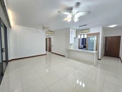 Waterfront Waves (D16), Condominium #553472271